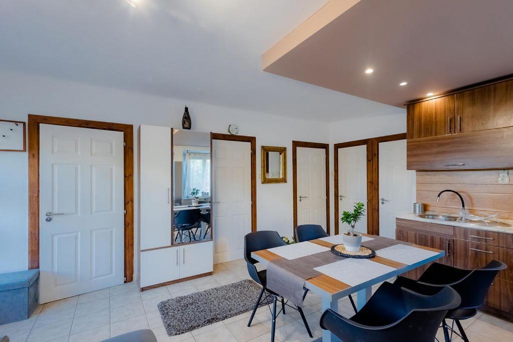 Fatima Apartman Siofok Luaran gambar